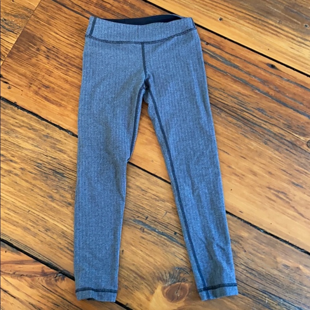 Ivivva Herringbone Leggings Size 8